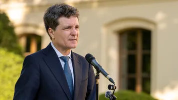 Nicușor Dan a fost întrebat dacă vom avea un nou premier până în septembrie. Cum a răspuns: „Eu cred că românii așteaptă”