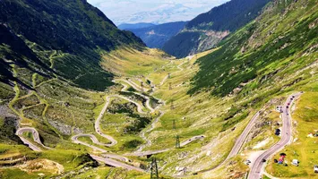 Transfăgărășanul, în top 4 al celor mai spectaculoase trasee pentru mașinile electrice. Clasamentul în care România a depășit zeci de rute celebre