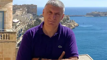 Ce au găsit procurorii DIICOT în laptopul și telefonul lui Cătălin Avramescu. Fostul consilier face plângere la Poliție
