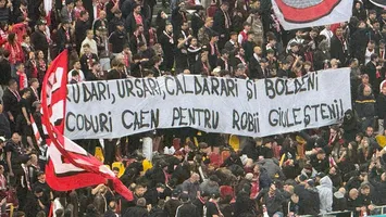 Scandalul manifestărilor rasiste de la Rapid-Dinamo se mută în Parlament. Deputatul Nicolae Păun: „Sper ca instituțiile României să demareze urgent anchete”