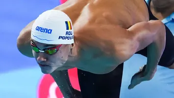 David Popovici a câștigat detașat seriile de 100 m liber la Campionatele Europene de la Paris și trece mai departe în semifinale