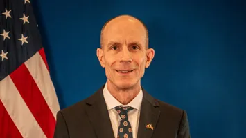 Ambasada SUA la București are un nou adjunct al șefului misiunii. David Galbraith se alătură echipei conduse de ambasadorul Darryl Nirenberg