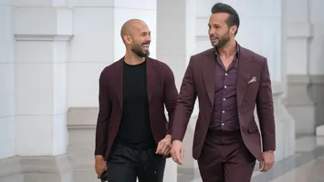 Frații Tate se plâng că fac foamea în spatele gratiilor. Audierea celor doi privind extrădarea a fost amânată încă două săptămâni