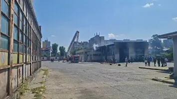 Incendiu puternic la Autobaza STB Ferentari