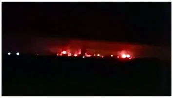 Atacuri cu drone asupra a două rafinării din Rusia, urmate de incendii. Sunt doi morți și 12 răniți