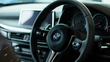 BMW accelerează producția la Debrecen. Muncitorii vor lucra 24 de ore din 24 în trei schimburi