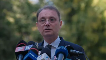 Luca Niculescu nu va avea discuții separate cu puciștii din PNL: „Eu discut cu liderii partidelor, nu intru în politica internă a acestora”