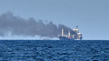 Navă comercială, lovită de dronă în Marea Neagră. Nava s-a scufundat la 13 mile marine în larg de Portul Constanța / Nouă marinari salvaţi, trei dispăruţi, unul decedat / Reacţia lui Nicuşor Dan: O escaladare a Rusiei!