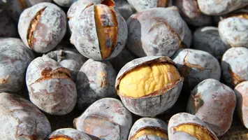 Fructul de sezon care se găsește greu în piețe. Un kilogram a ajuns să coste 25 de lei