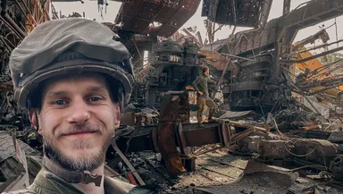 Mesajul sfâşietor al unui soldat ucrainean din uzina Azovstal, înainte să se predea: „Asta-i tot. Vă mulţumesc din adăposturile Azovstalului, locul morţii şi al vieţii mele!”