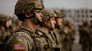 SUA va menţine 100.000 de soldaţi în Europa şi ar putea suplimenta numărul, dacă tensiunile dintre Washington şi Kremlin escaladează