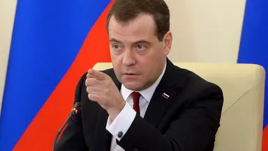 Dmitri Medvedev amenință Curtea de la Haga cu bombardamente: „O organizație mizerabilă. Priviți cerul!”