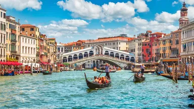 Autoritățile din Veneția introduc o taxă de intrare de 5 euro, pentru combaterea turismului excesiv