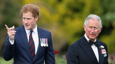 Marea Împăcare? Regele Charles vrea să-l aducă pe Prințul Harry la încoronarea sa. Fratele său se opune!