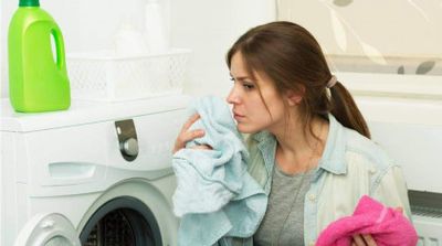 Cum poți scăpa de mucegaiul din mașina de spălat. Trucul pe care puține gospodine îl știu