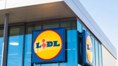 Produsele LIDL România la jumătate de preţ. Unele dintre ele se oferă chiar gratuit, ce trebuie să faci la casă