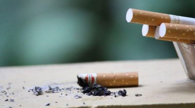 Legea care interzice fumatul pe stradă, adoptată de Senat. De când se aplică, e vestea momentului