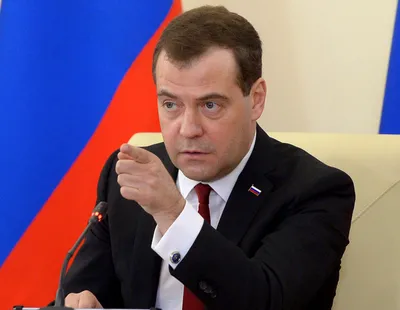 Dmitri Medvedev victimizează Rusia în relaţia cu Occidentul: „Dușmanii noștri vor încerca la nesfârșit să ne distrugă”