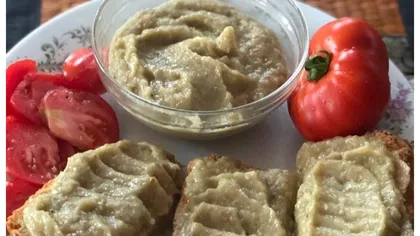 În ce ordine se pun ingredientele pentru salata de vinete. Greșeala care strică tot gustul bun