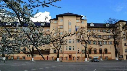 Directoarea de la „I. L. Caragiale”, despre schimbarea admiterii la liceu: „Dă foc pur și simplu colegiilor”. Proiect pentru amânarea cu 4 ani a controversatului examen dublu de admitere la liceu, în Parlament