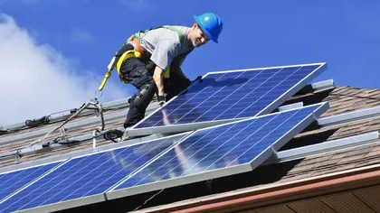 Cum se obţine finanţarea pentru panouri fotovoltaice. AFM anunţă condiţiile şi ce sume se pot obţine
