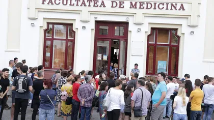 ADMITERE MEDICINĂ 2025. Concurenţă ca în vremea comunismului la UMF Carol Davila, sute de înscrişi la scurt timp de la deschiderea pplatformei online