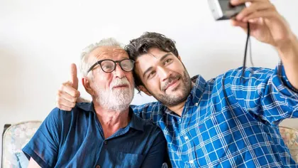 La ce vârstă se mută de la părinți tinerii din România. Diferență mare față de alte țări europene