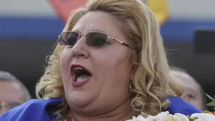 Diana Şoşoacă, atacată de un candidat la președinție: „Sunt tot felul de fripturişti, iar ruşii se amuză, o popularizează”