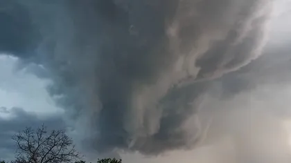 Prognoza meteo. Lapoviţă şi ninsoare la munte, un ciclon polar loveşte România
