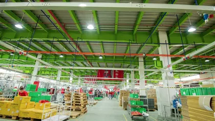 Un gigant economic din Asia își deschide fabrică în România. Ce va produce
