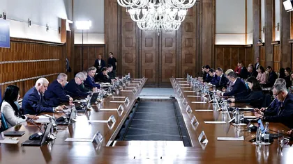 Au început concedierile la stat. Guvernul a făcut anunţul oficial