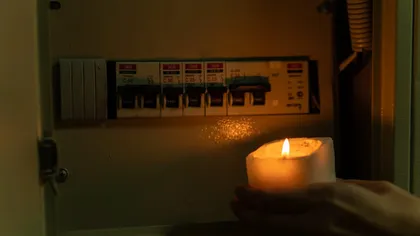 DOCUMENT Se taie curentul în Capitală și alte 10 județe. Anunțul făcut de Rețele Electrice România