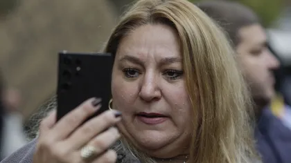 SOS România, partidul Dianei Şoşoacă, mai pierde doi parlamentari. „Suveraniştii” părăsesc corabia care se scufundă
