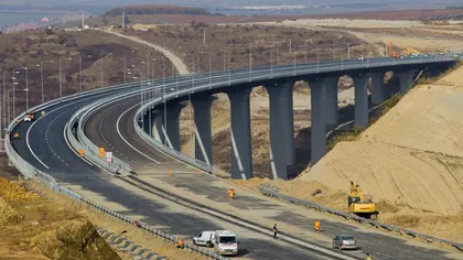 Autostrada Sibiu-Piteşti avansează! Avem primul tunel forat din România