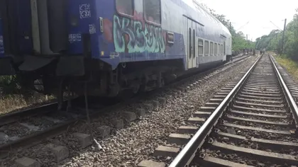 Un tren a deraiat în Timiș după ce a lovit un camion care traversa calea ferată