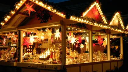 Târg de Crăciun București 2025. Cât costă să închiriezi o căsuță pentru a vinde pomana porcului și fasole cu ciolan