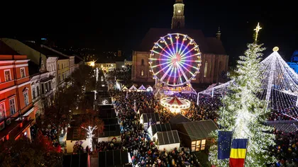 Prețuri la Târgul de Crăciun din Cluj Napoca. Cât costă vinul fiert, ciocolata caldă și gogoșile VIDEO