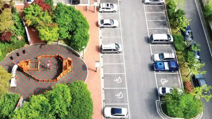 Taxa pentru parcările de domiciliu va fi majorată cu 42,5% în 2026, atât pentru persoane fizice, cât și pentru firme