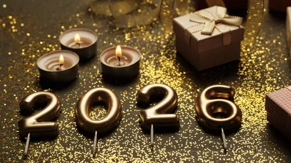 Urări de Anul Nou 2025-2026, pentru familie, prieteni și persoana iubită. Idei de urări, felicitări și SMS-uri
