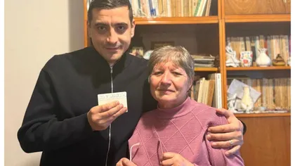 Fotografie rară cu George Simion alături de mama sa. Mesajul liderului AUR în ziua alegerilor pentru Primăria Capitalei