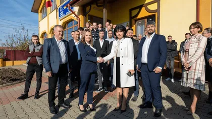 Dinastia Gireadă, din Botoşani. Familia fostului edil Verginel conduce comuna de peste 20 de ani. Au fost primari şi el, şi soţia sa, iar acum fiica lor a fost aleasă, la rândul său