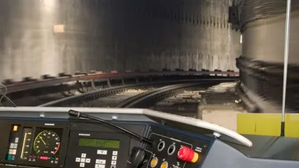 Tragedie la metrou! O femeie de 36 de ani a murit după ce a coborât pe șine și a fost lovită de tren în stația Crângași