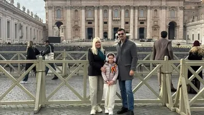Elena Udrea le urează românilor ”La mulți ani!” de la Vatican
