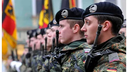 Chestionare pentru serviciul militar, tinerii care au împlinit 18 ani le vor primi prin poştă. Scrisorile vor avea cod QR şi broşuri detaliate