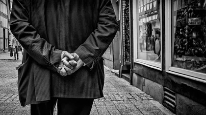 Un bărbat din Bacău, înștiințat printr-un act oficial că a decedat: „Am puls. Chiar şi nervi, din belşug”