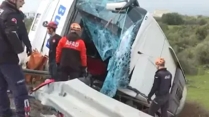 Nouă morţi după un accident grav produs în Antalya VIDEO