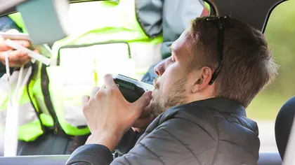 Ce rişti atunci când conduci cu o alcoolemie sub 0,40 mg/l. Legea e clară, iar sancţiunile sunt foarte dure!
