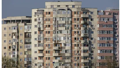 Toți proprietarii de apartamente la bloc sunt obligați să plătească. Legea te face dator chiar dacă nu locuiești acolo