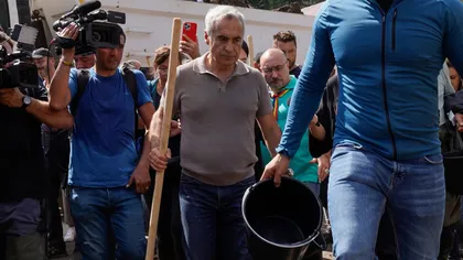 Călin Georgescu schimbă locul de întâlnire cu susținătorii pe 14 martie: „Mănăstirea are nevoie de liniște și de rânduiala ei firească”