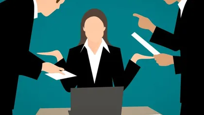 Angajatorul NU îl poate obliga pe salariat să-și deschidă cont la o anumită bancă! Compania riscă sancțuini pentru astfel de măsuri abuzive